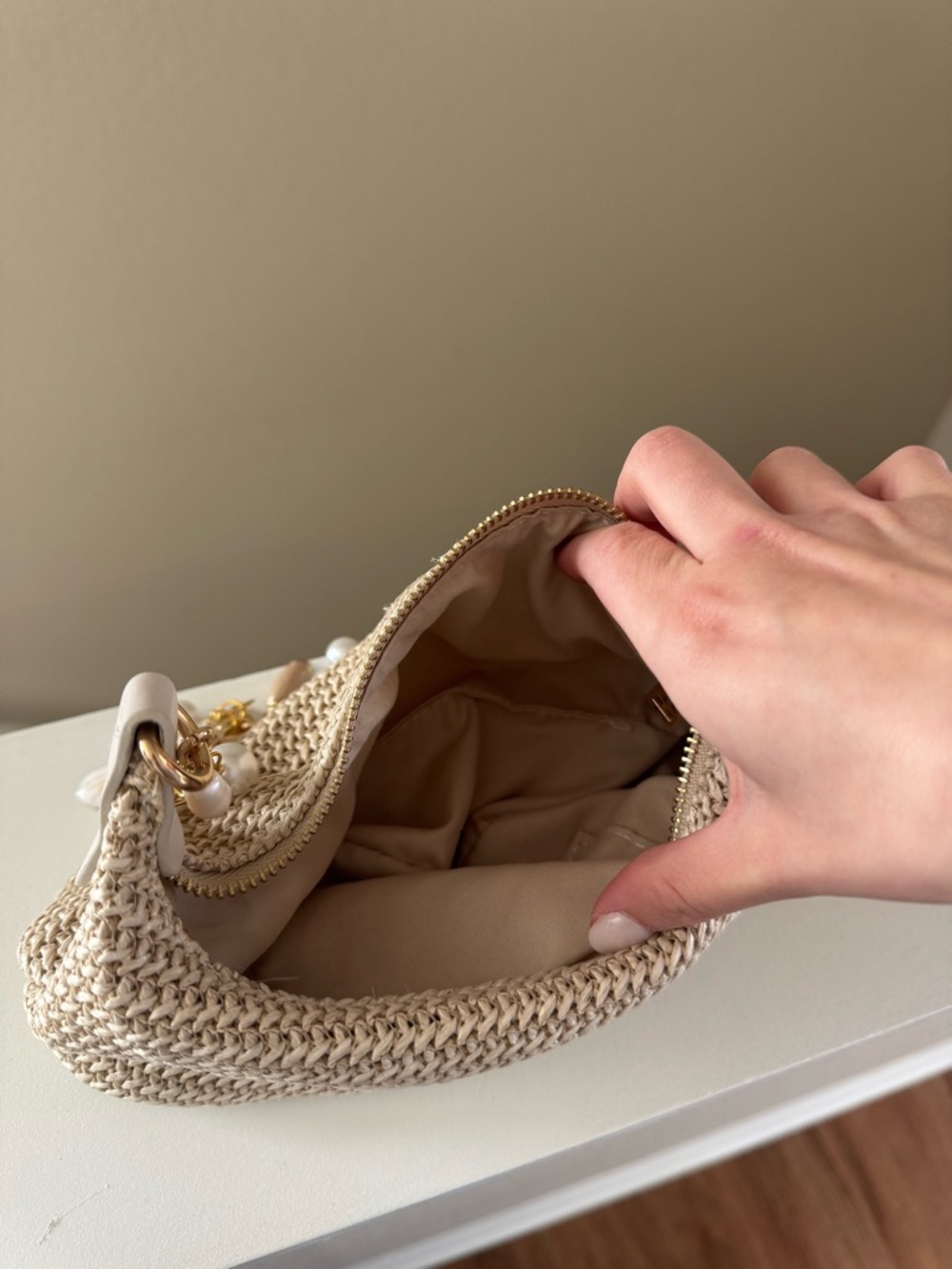 Seashell Purse - Picture 6 of 10
